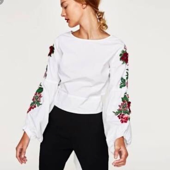 Zara Tops - Zara cropped blouse w/embroidery puffed sleeves.